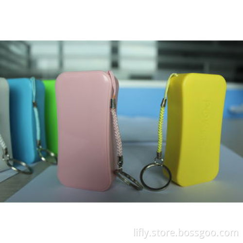 Power bank with capacities 2400-5200mAh, grade A battery with over 10 hours aging test, 3USD/unitNew
